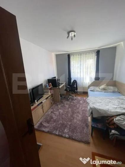 Casa cu 3 camere, 90 mp, 2 anexe gospodaresti si teren de 30 - 17