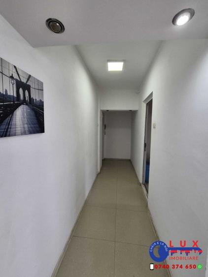 Apartament cu 3 camere semidecomandat în Ultracentral