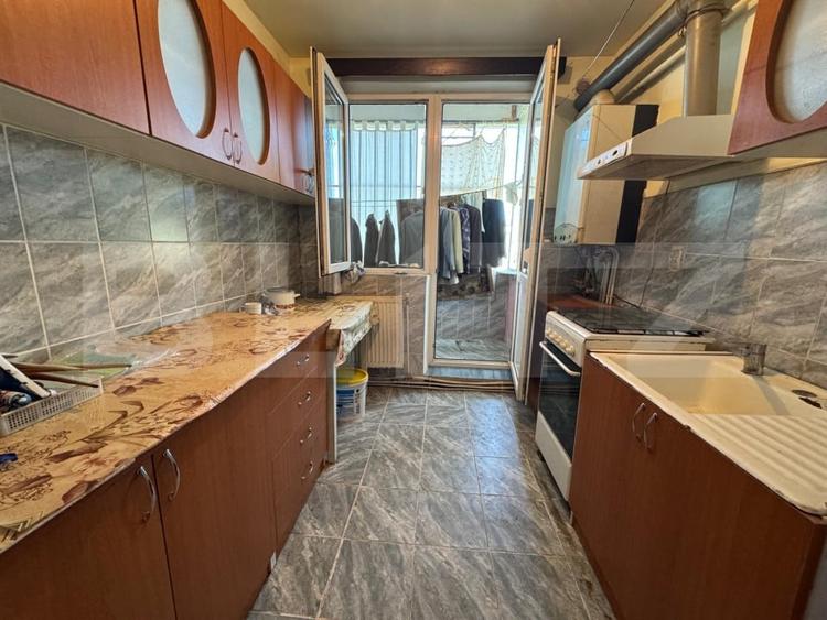 Apartament 2 camere, 46 mp, balcon 8 mp, boxă - Micro 4, Hunedoara - 3