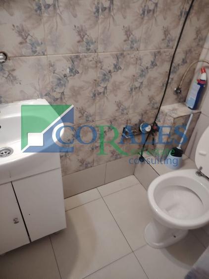 Garsonieră semidecomandată, mobilată în Olimpia-Stadion