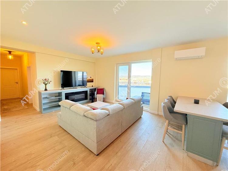 Penthouse cu 3 camere decomandat, mobilat în Mihai Viteazul