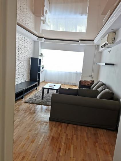 Apartament cu 4 camere decomandat în Unirii