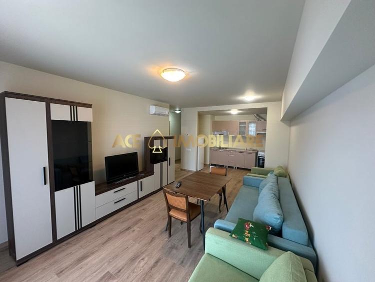 Apartament cu 2 camere semidecomandat, mobilat în Ghencea