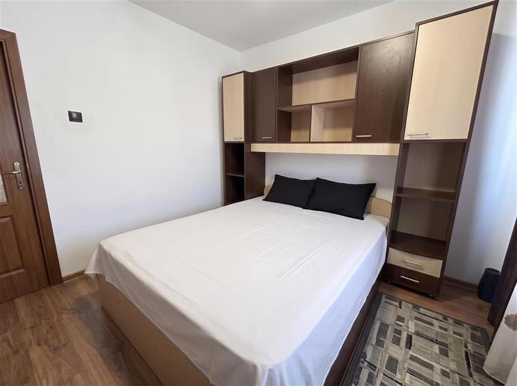 Apartament cu 2 camere decomandat în Burdujeni