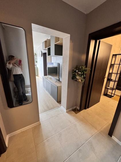 Apartament cu 2 camere semidecomandat în Sânpetru