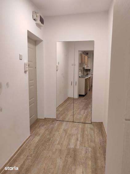 Apartament cu 2 camere decomandat în Calea București