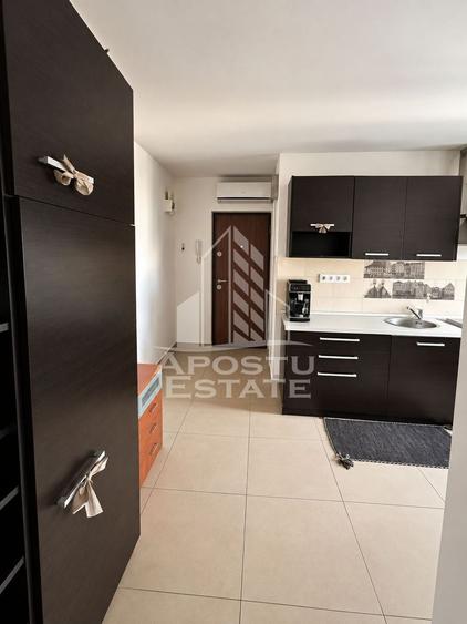 Apartament cu 2 camere decomandat, mobilat în Badea Cârțan