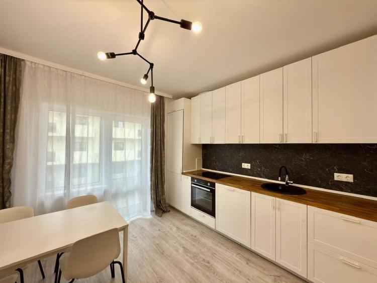 Apartament cu 3 camere decomandat, mobilat în Mihai Viteazul
