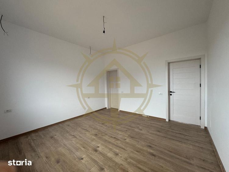 Casă cu 4 camere cu Teren 450 Mp în Crevedia