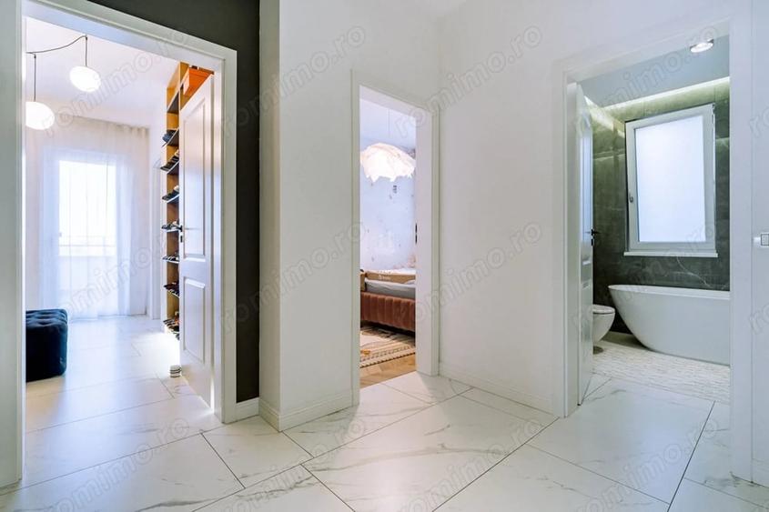 Penthouse 4 camere, ultracentral, Oradea. 800 000 E. Comision 0 - 6