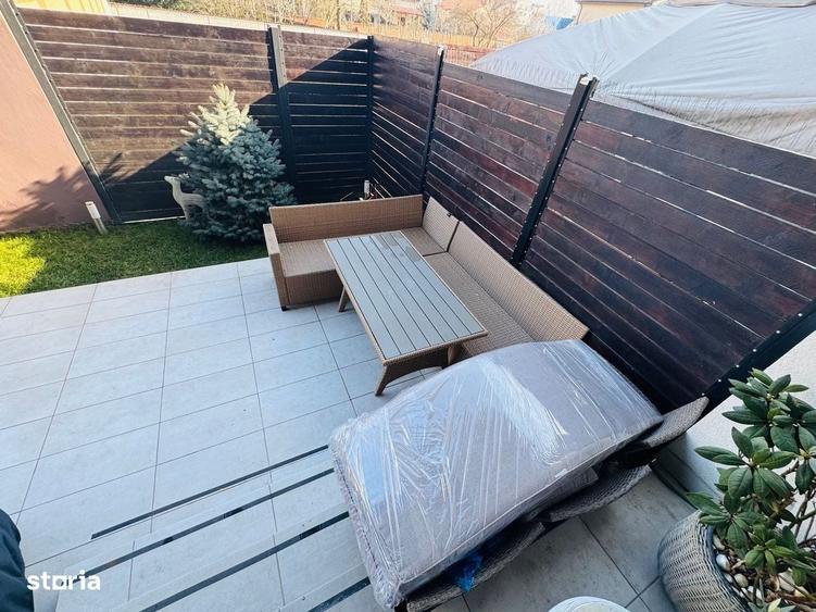 Apartament cu 3 camere decomandat în Sisești