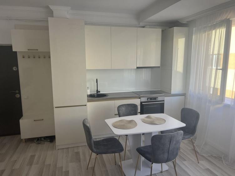 Apartament cu 2 camere în Florești