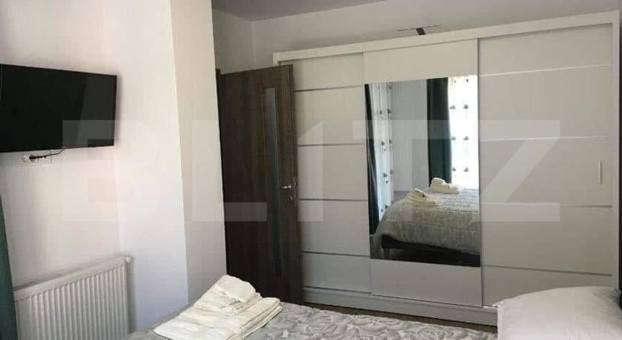 Apartament cu 2 camere semidecomandat, mobilat în Bună Ziua