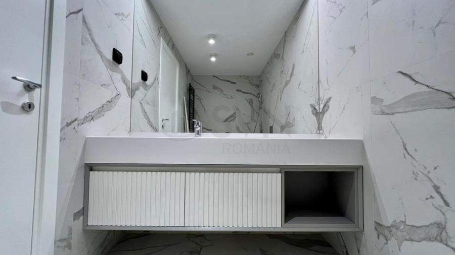 Apartament cu 4 camere decomandat, mobilat în Herăstrău