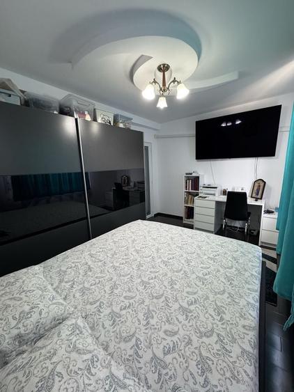 Apartament cu 3 camere decomandat în Ultracentral