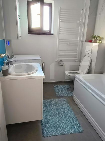 Apartament cu 2 camere decomandat, mobilat în Tractorul