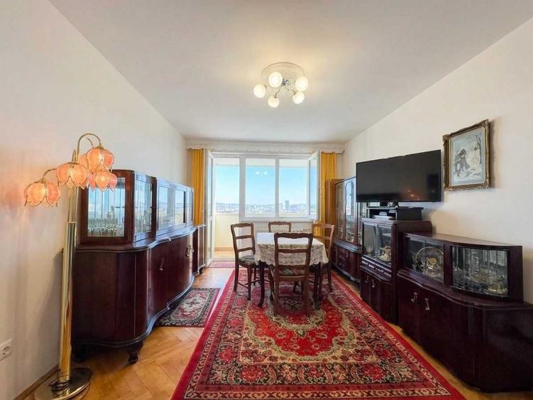 Apartament cu 2 camere semidecomandat în Ultracentral