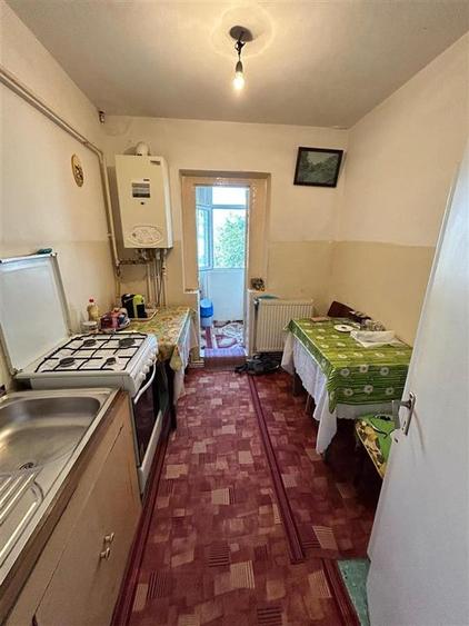 Apartament cu 3 camere decomandat în Apollo