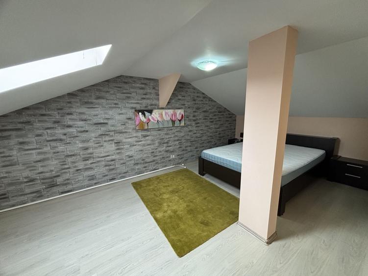 Apartament cu 2 camere decomandat în Dumbrăvița