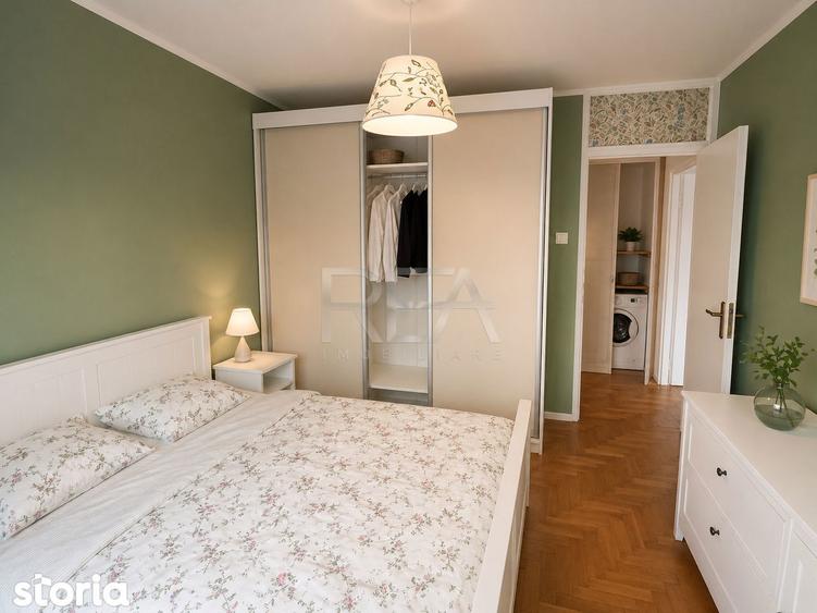 Apartament cu 3 camere semidecomandat în Tei