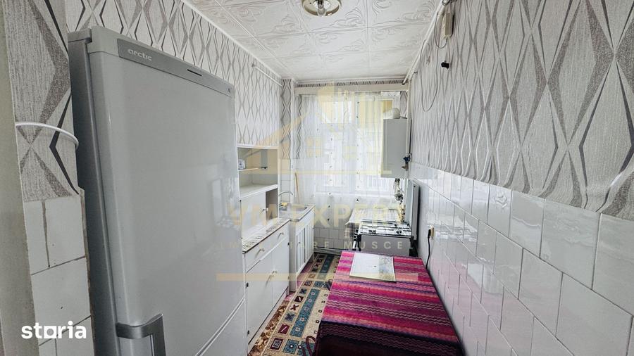 Apartament cu 2 camere decomandat în Central