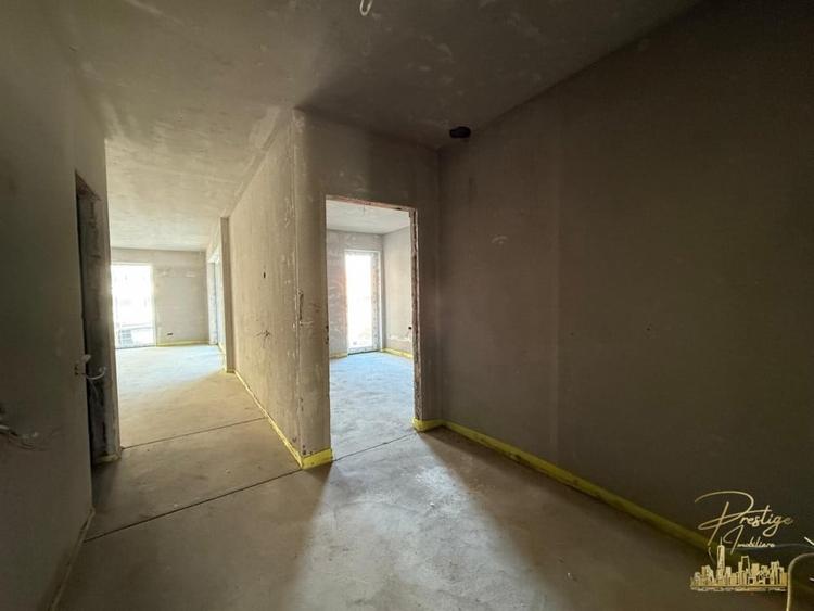 Apartament cu 2 camere decomandat în Cetății