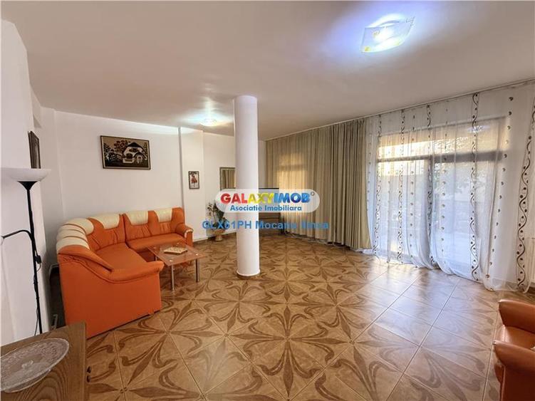 Casă cu 4 camere cu Garaj în Gheorghe Doja