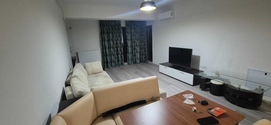 Apartament cu 2 camere decomandat în Energia