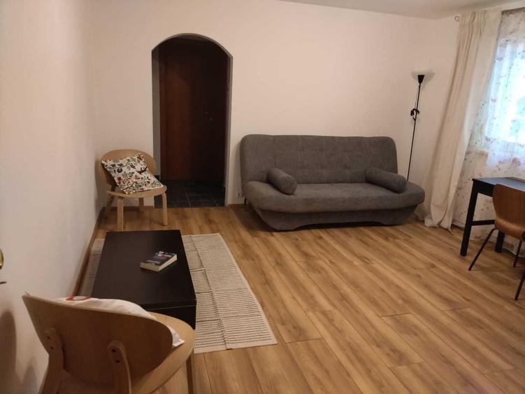 Apartament cu 2 camere semidecomandat în Lipovei