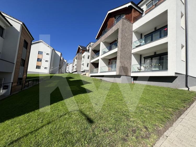 Apartament cu 3 camere decomandat în Exterior Nord