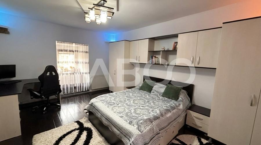 Apartament la casa + pivnita 93 mp utili de vanzare  Centrul Istoric - 2