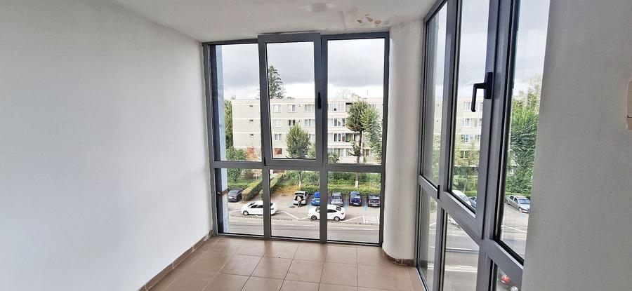 Birou, de 70 mp, în Centrul Civic