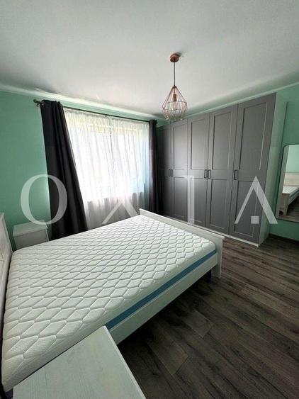 Apartament cu 3 camere semidecomandat, mobilat în Soarelui