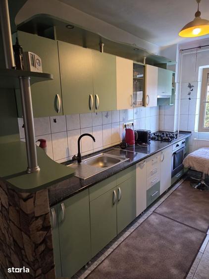 Apartament 3 camere decomandat zona Scriitorilor mobilat complet - 10