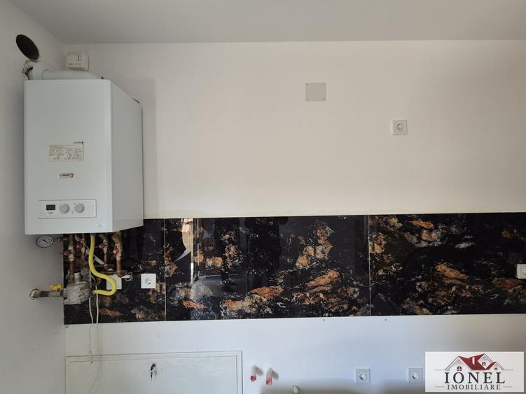Casă individuală cu 6 camere cu Canalizare în Ciumbrud