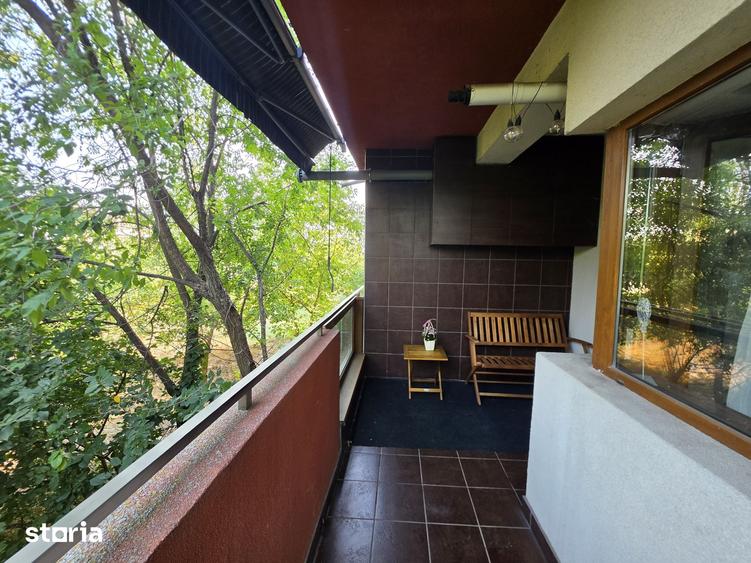 Apartament cu 3 camere în Central