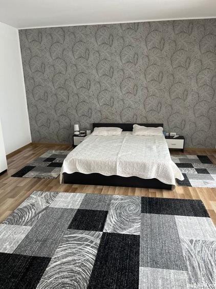 Casă cu 5 camere în Caransebeș