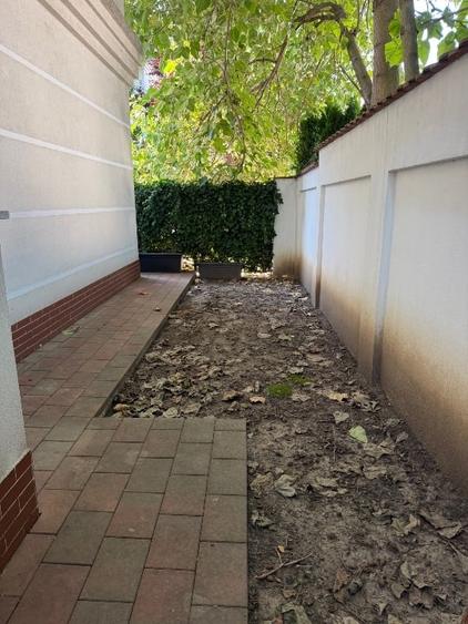 Apartament cu 4 camere decomandat, mobilat în Central
