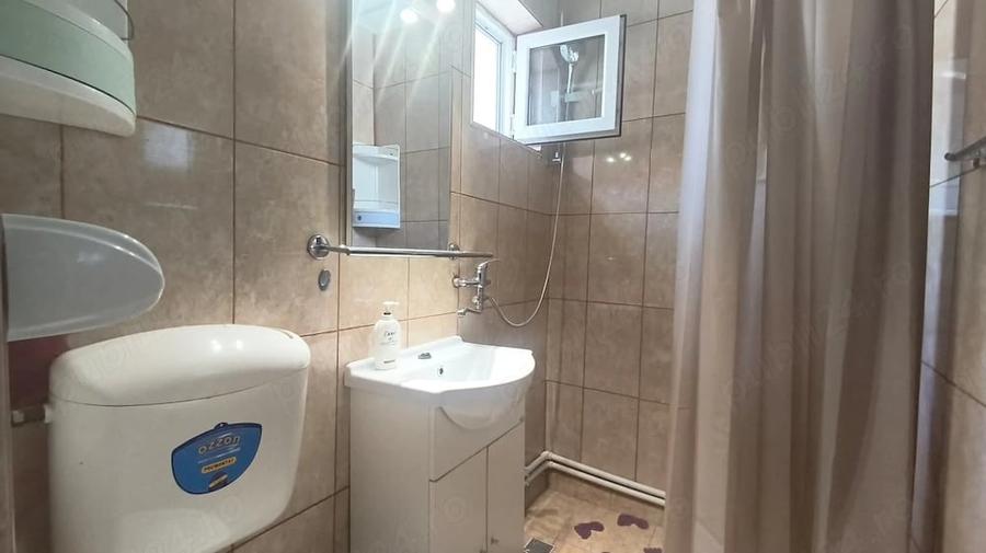 Apartament cu 2 camere semidecomandat în Dacia