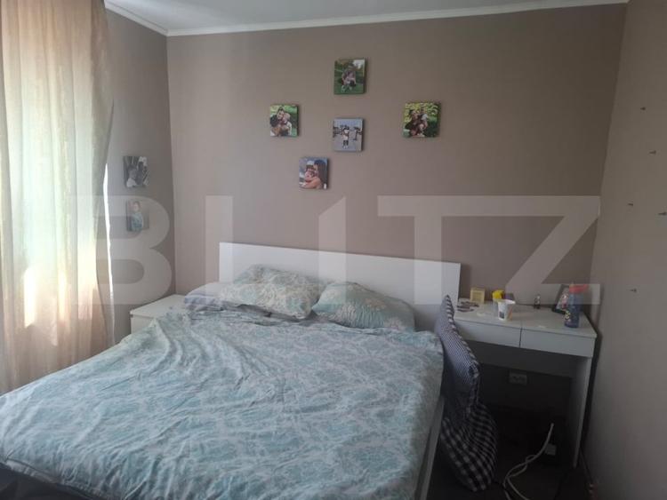 Apartament cu 2 camere semidecomandat, mobilat în Micro 11