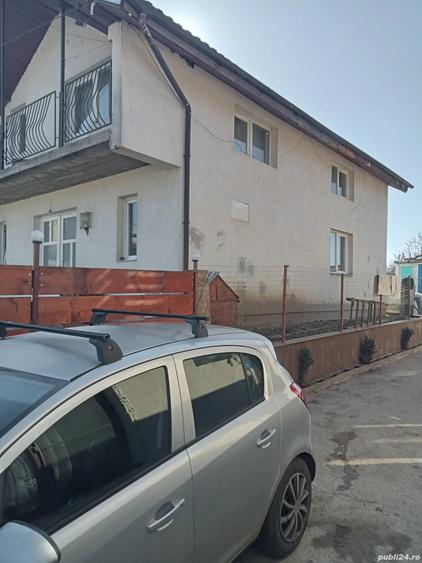 Casă cu 3 camere în Central
