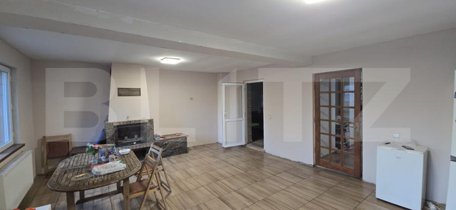 Casă cu 4 camere cu Teren 190 Mp în Central