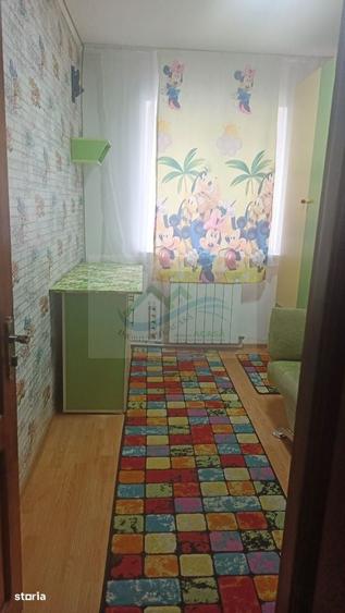 Apartament cu 3 camere în George Enescu
