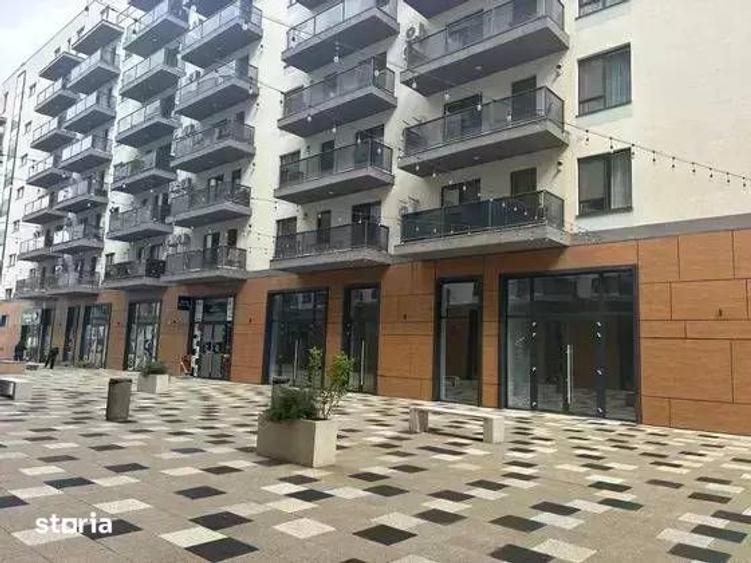 Spațiu comercial, de 84 mp, în Central