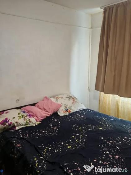 Apartament cu 2 camere decomandat în Faleză