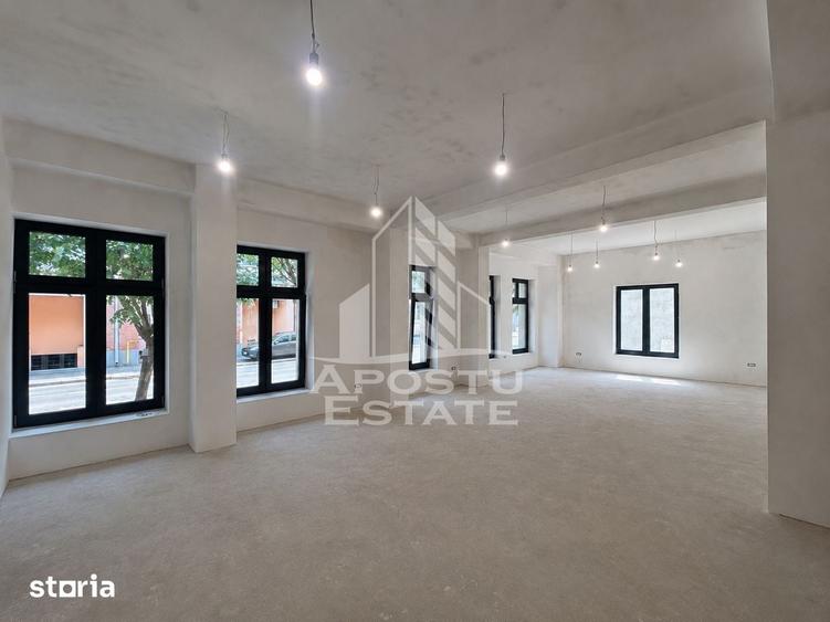 Spațiu comercial, de 175 mp, în Olimpia-Stadion