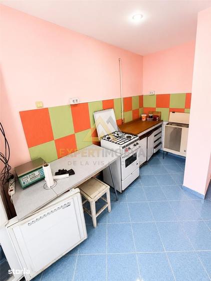 Spațiu comercial, de 18 mp, în Firiza