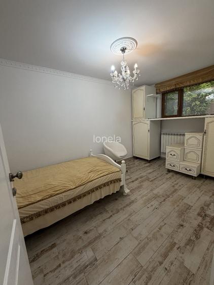 Apartament tip Duplex de 135 mp, 250 mp gradina, 3 locuri de paracare - 1141 E/mp