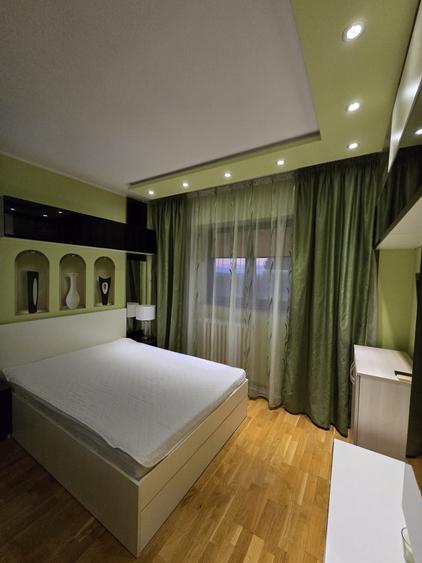 Apartament cu 2 camere decomandat în Titulescu