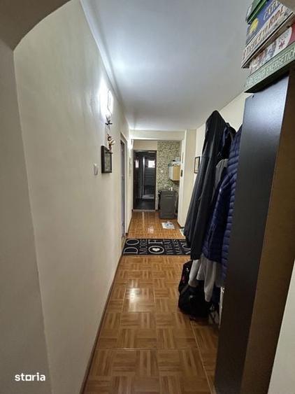 Vand apartament 4 camere Balotesti - 2